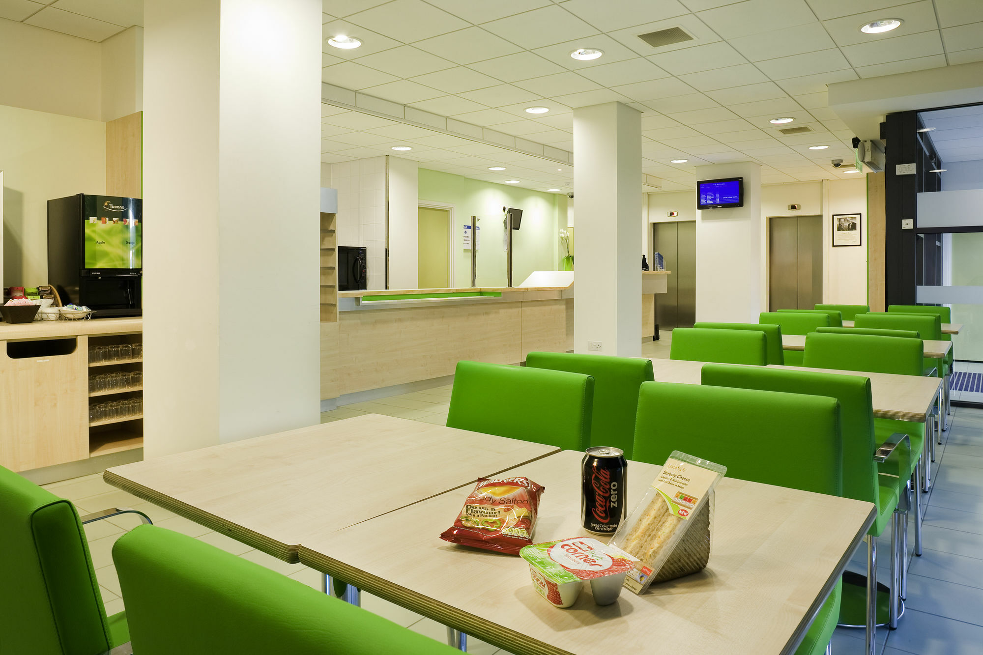 Ibis Budget Birmingham Airport Terminal Building - Nec Bickenhill Esterno foto