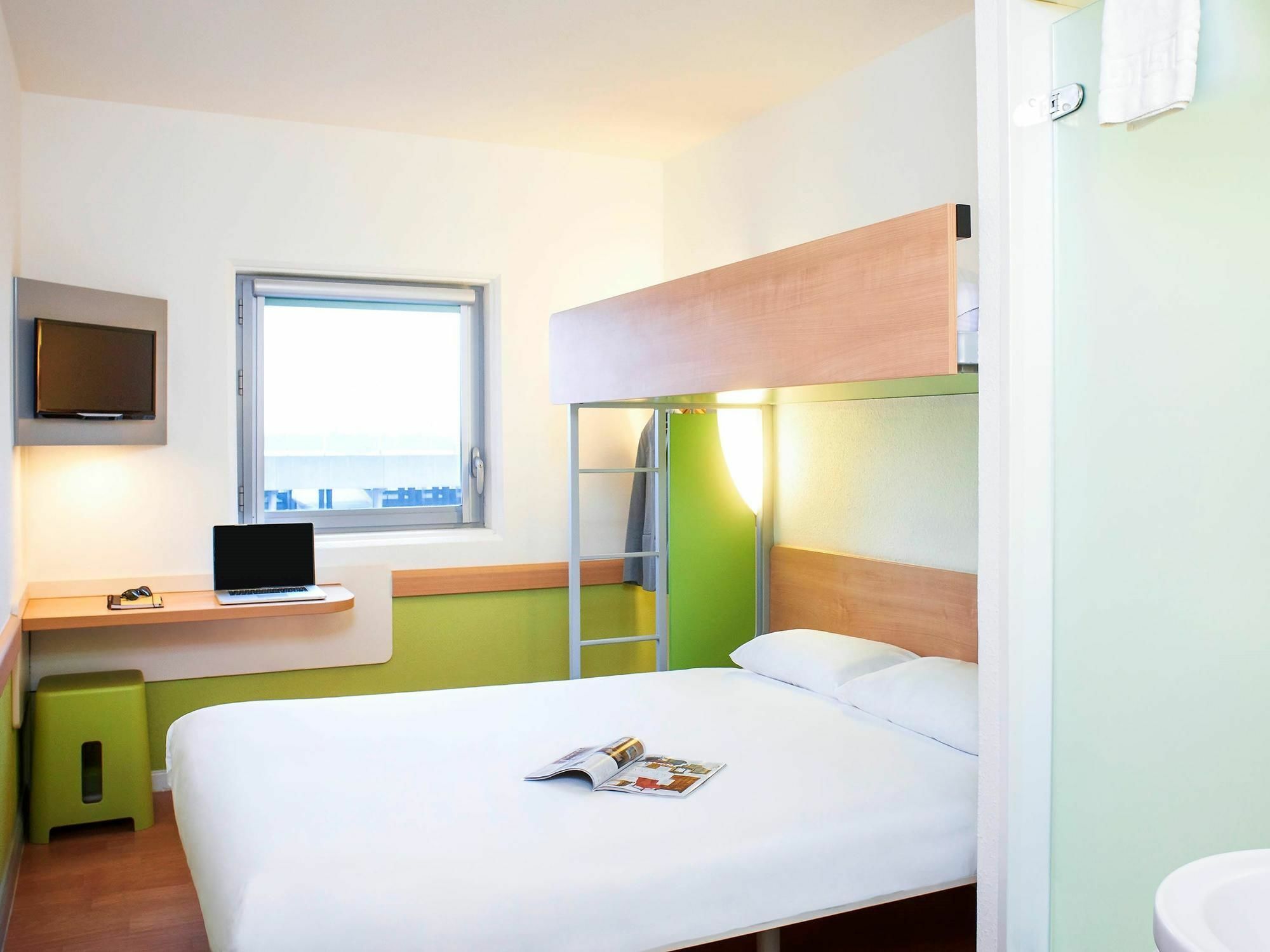 Ibis Budget Birmingham Airport Terminal Building - Nec Bickenhill Esterno foto